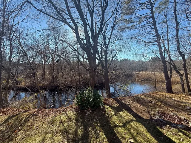 $579,000 | 4 Shaw Street, Medway, MA 02053