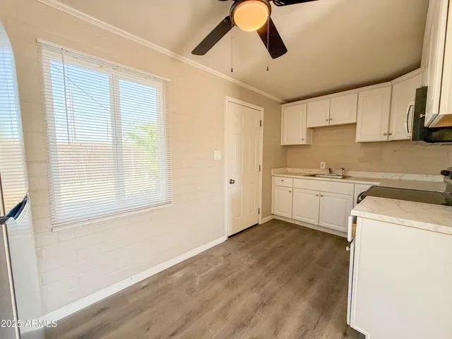 $995 | 2 East Navajo Road, Unit F, Tucson, AZ 85705