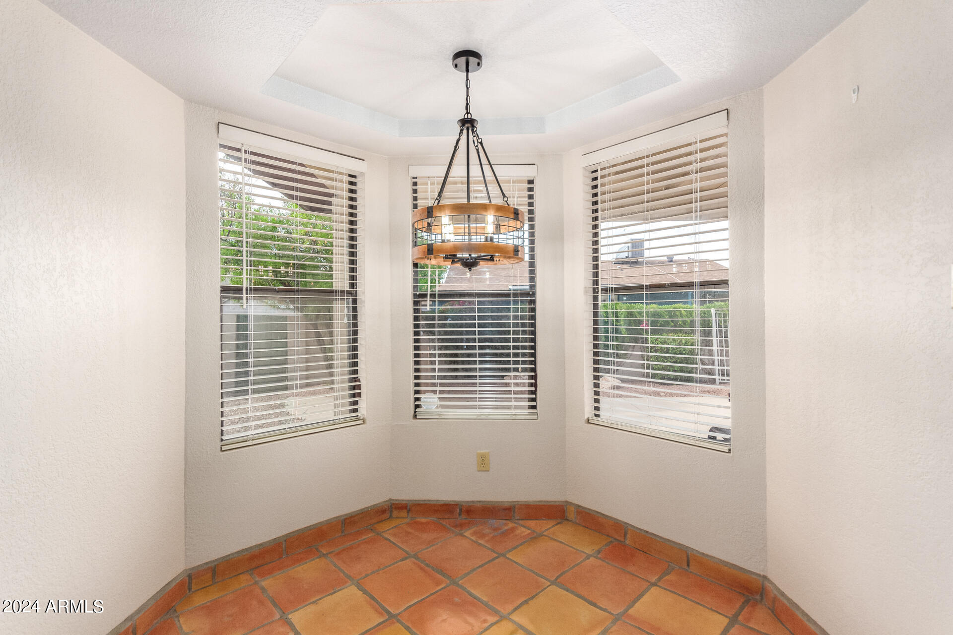 1630 East Redfield Road Tempe, AZ 85283 - Photo 8 of 33 Breakfast Nook