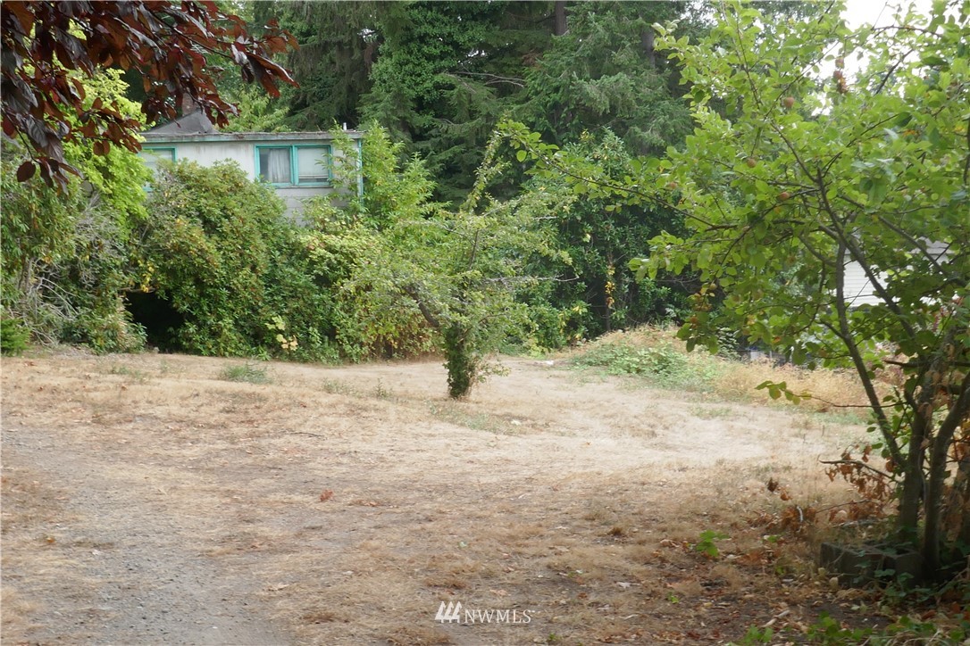 3818 Southwest Dash Point Road Federal Way, WA 98023 - Photo 3 of 4