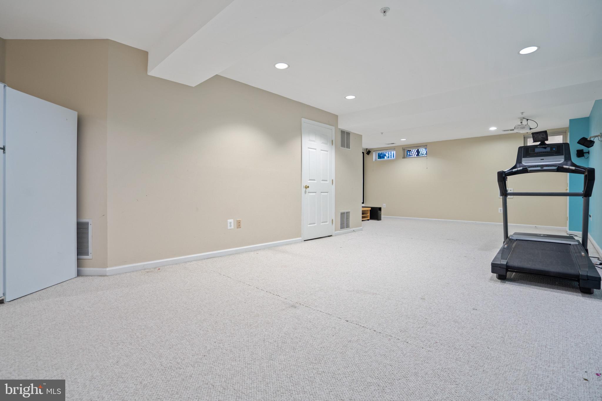 13908 Lullaby Road Germantown, MD 20874 - Photo 42 of 49 Gallery Image 42