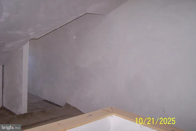 $105,000 | 143 Pine Street, Tamaqua, PA 18252