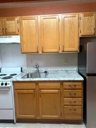 $72,000 | 31 Chestnut Street East, Unit 9, Trimont, MN 56176