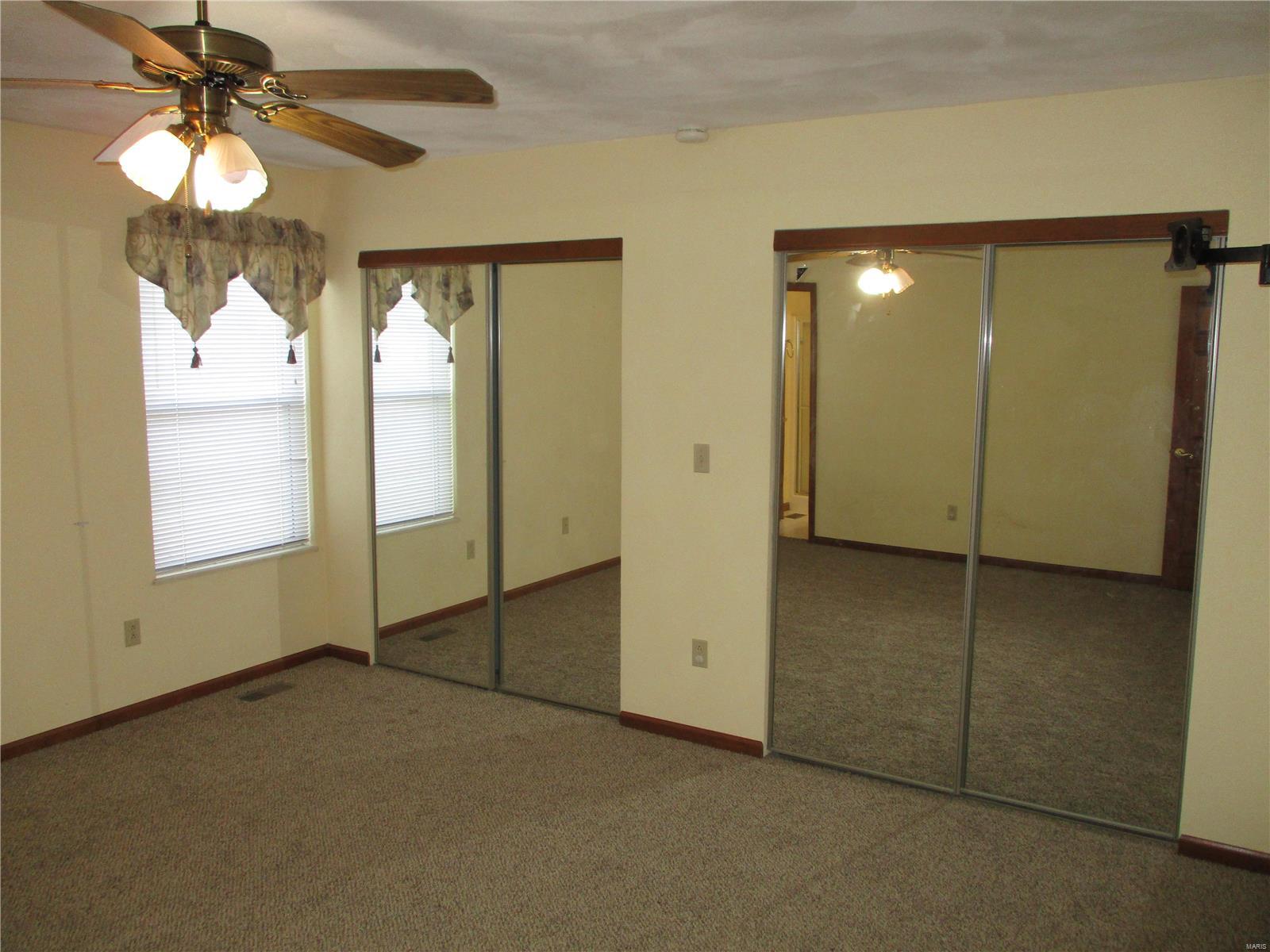 348 Radcliff Road Shiloh, IL 62221 - Photo 10 of 23 Gallery Image 10