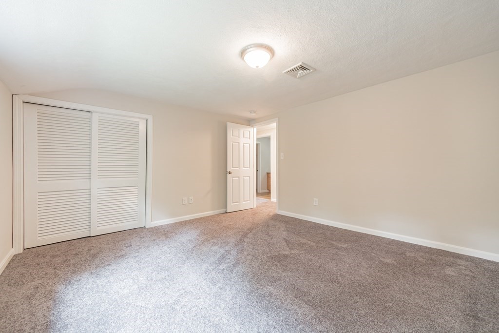 39-41 Bicknell Road, Unit 41 Billerica, MA 01821 - Photo 20 of 33 Gallery Image 20