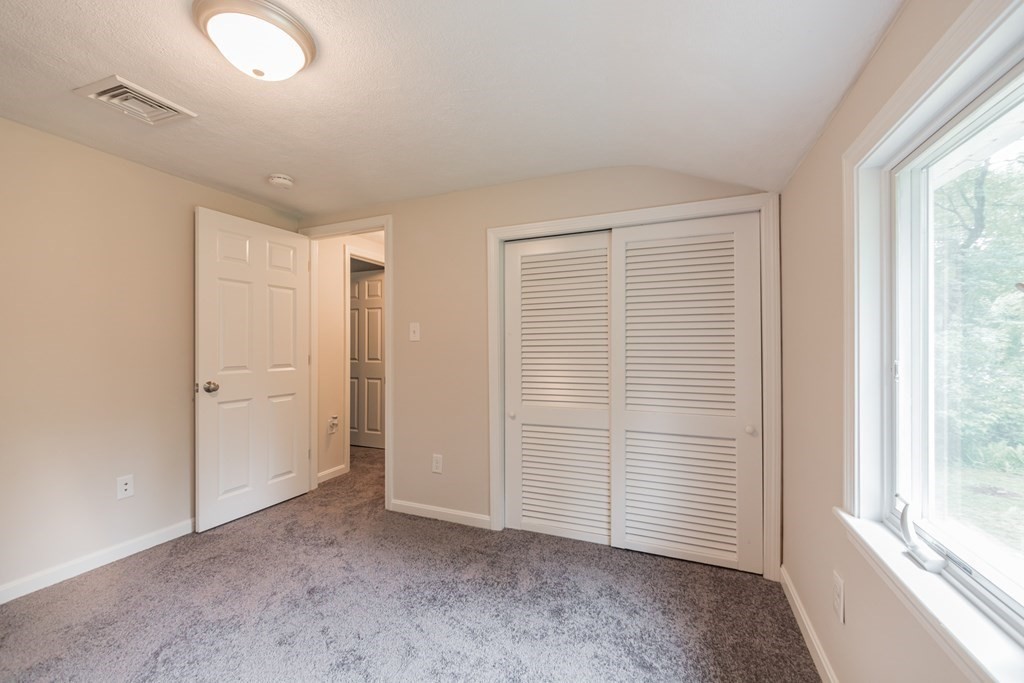 39-41 Bicknell Road, Unit 41 Billerica, MA 01821 - Photo 24 of 33 Gallery Image 24