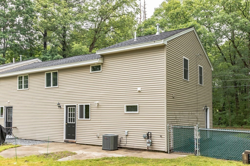 39-41 Bicknell Road, Unit 41 Billerica, MA 01821 - Photo 31 of 33 Gallery Image 31