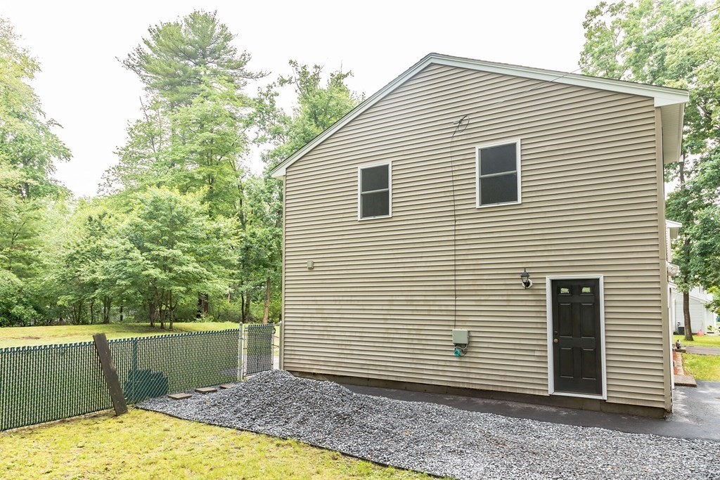 39-41 Bicknell Road, Unit 41 Billerica, MA 01821 - Photo 32 of 33 Gallery Image 32