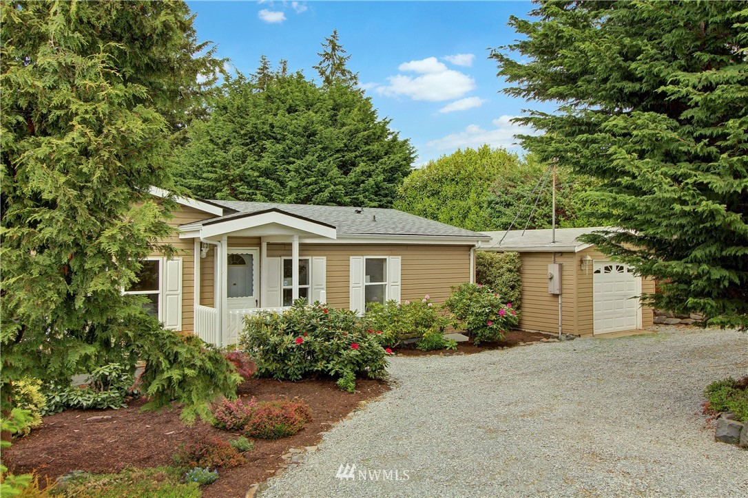 8311 224th Street Southwest Edmonds, WA 98026 - Photo 1 of 18 Gallery Image 1