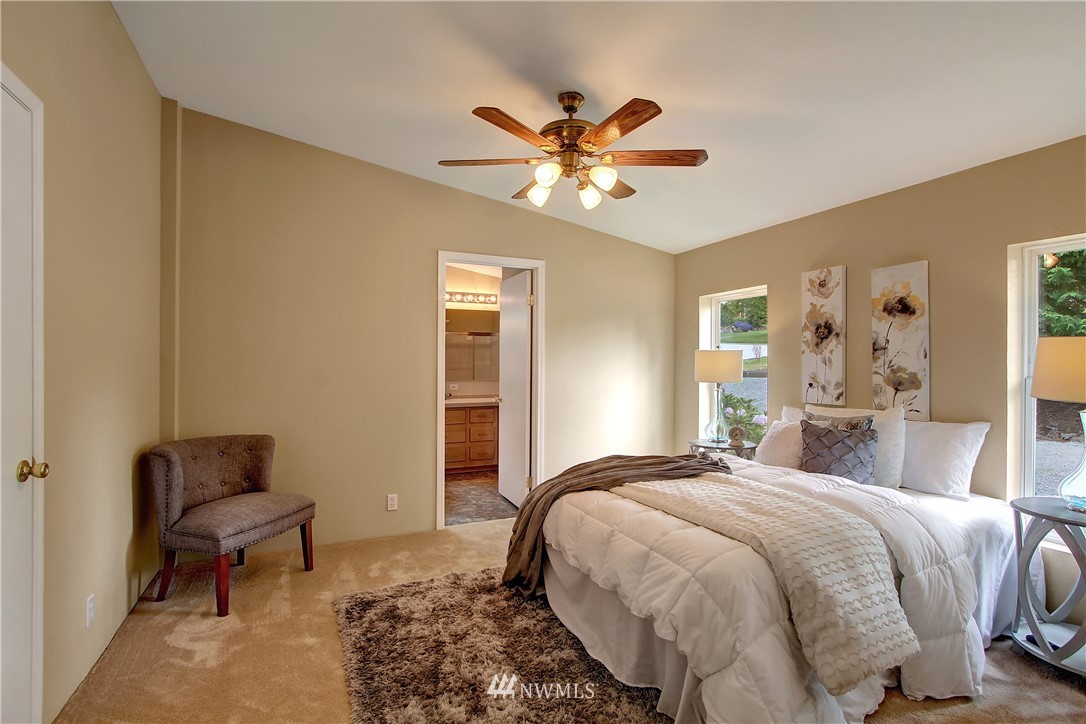 8311 224th Street Southwest Edmonds, WA 98026 - Photo 9 of 18 Gallery Image 9