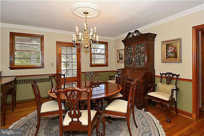 10309 Pierce Drive Silver Spring, MD 20901 - Photo 4 of 26 Dining Room