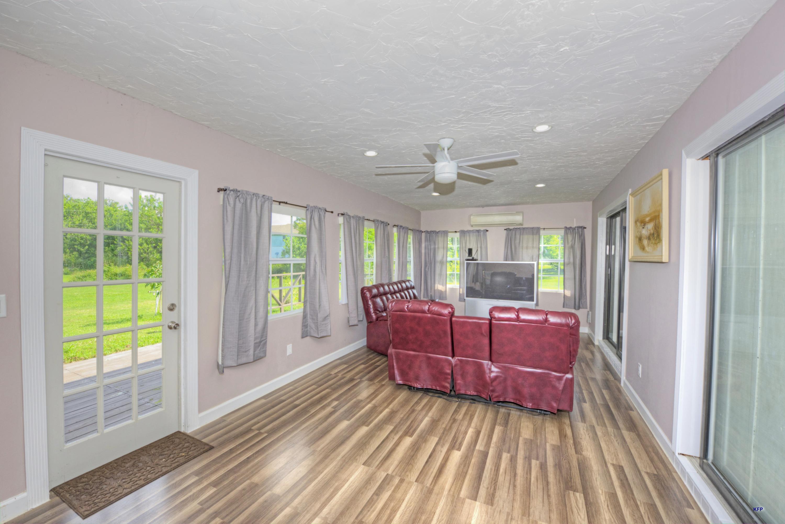 424 East Weatherbee Road Fort Pierce, FL 34982 - Photo 16 of 43 B3C8160B-25B6-43DF-A1F7-F394A4028A85