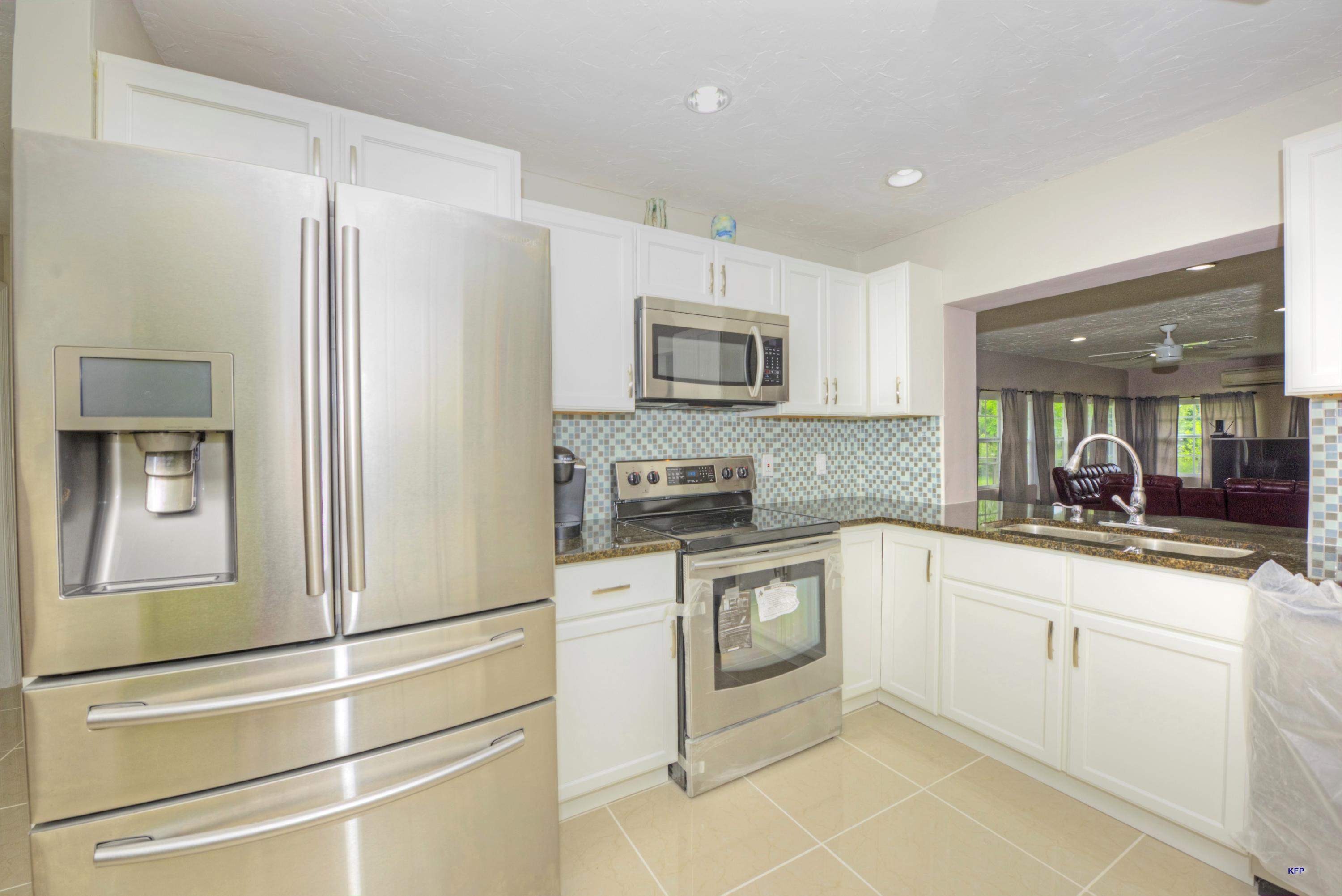 424 East Weatherbee Road Fort Pierce, FL 34982 - Photo 23 of 43 EEDB91FC-61EA-4D90-805D-567683A9FEB2