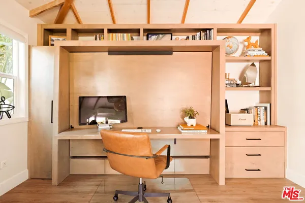 $8,750 | 3977 Berryman Avenue, Los Angeles, CA 90066