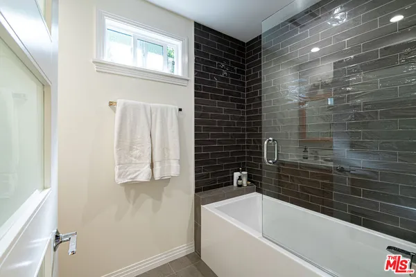 $8,750 | 3977 Berryman Avenue, Los Angeles, CA 90066