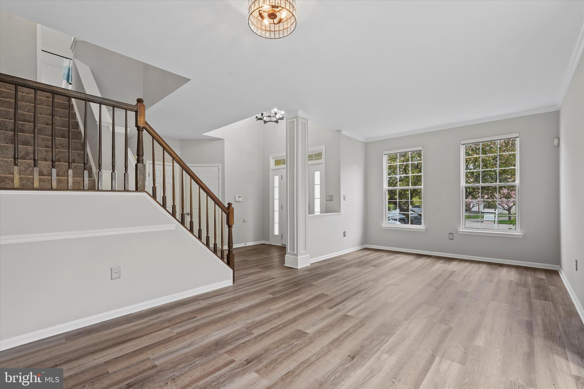 8480 Catia Lane Springfield, VA 22153 - Photo 3 of 38 Gallery Image 3