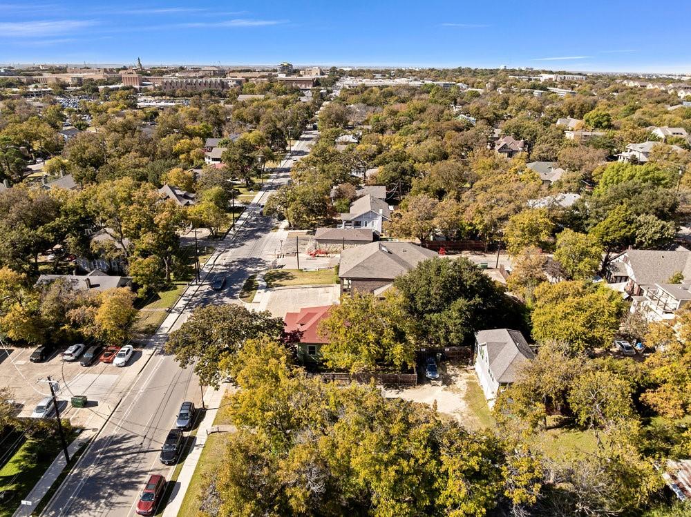 608 West Hickory Street, Unit B Denton, TX 76201 - Photo 16 of 19 an aerial view of residential building and trees around