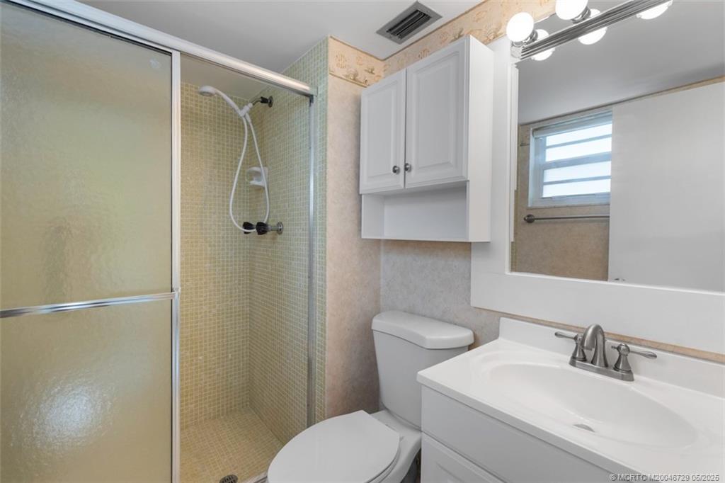 1915 Southwest Palm City Road, Unit E Stuart, FL 34994 - Photo 14 of 26