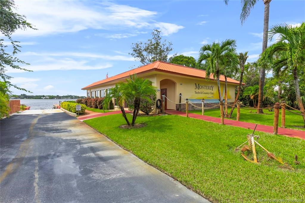 1915 Southwest Palm City Road, Unit E Stuart, FL 34994 - Photo 22 of 26 Riverfront Clubhouse