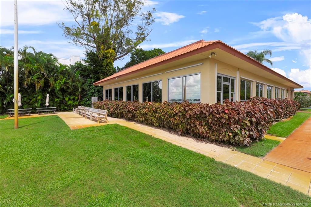1915 Southwest Palm City Road, Unit E Stuart, FL 34994 - Photo 23 of 26 Riverfront Clubhouse