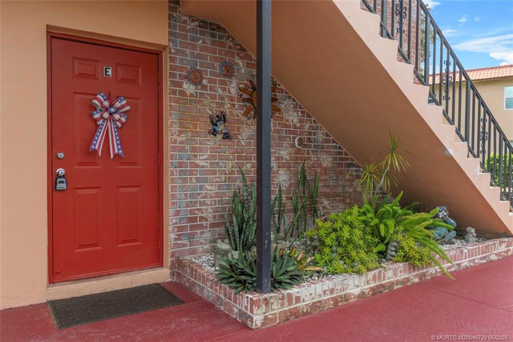 1915 Southwest Palm City Road, Unit E Stuart, FL 34994 - Photo 3 of 26
