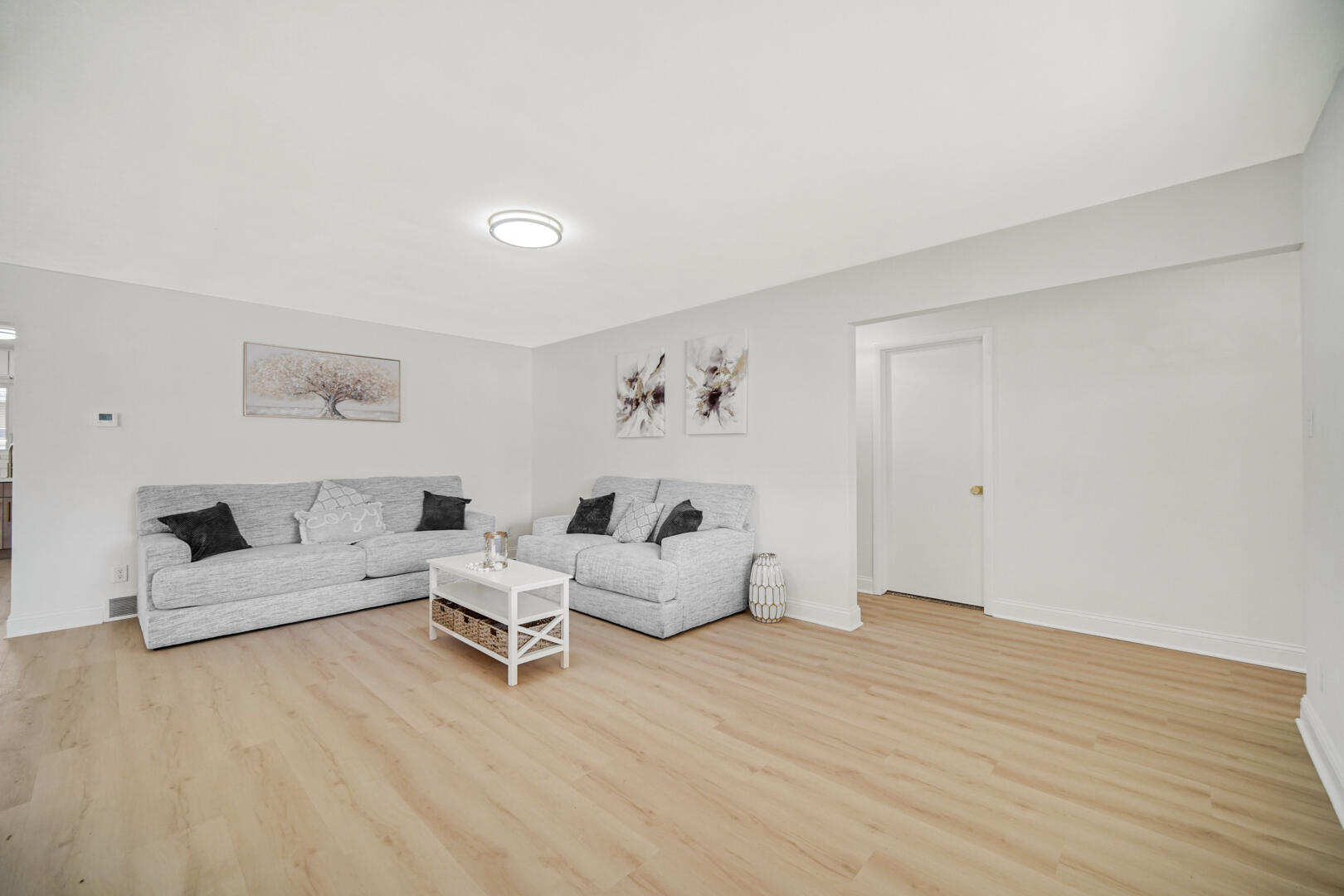 8304 Monroe Avenue Munster, IN 46321 - Photo 9 of 36 1620x1080