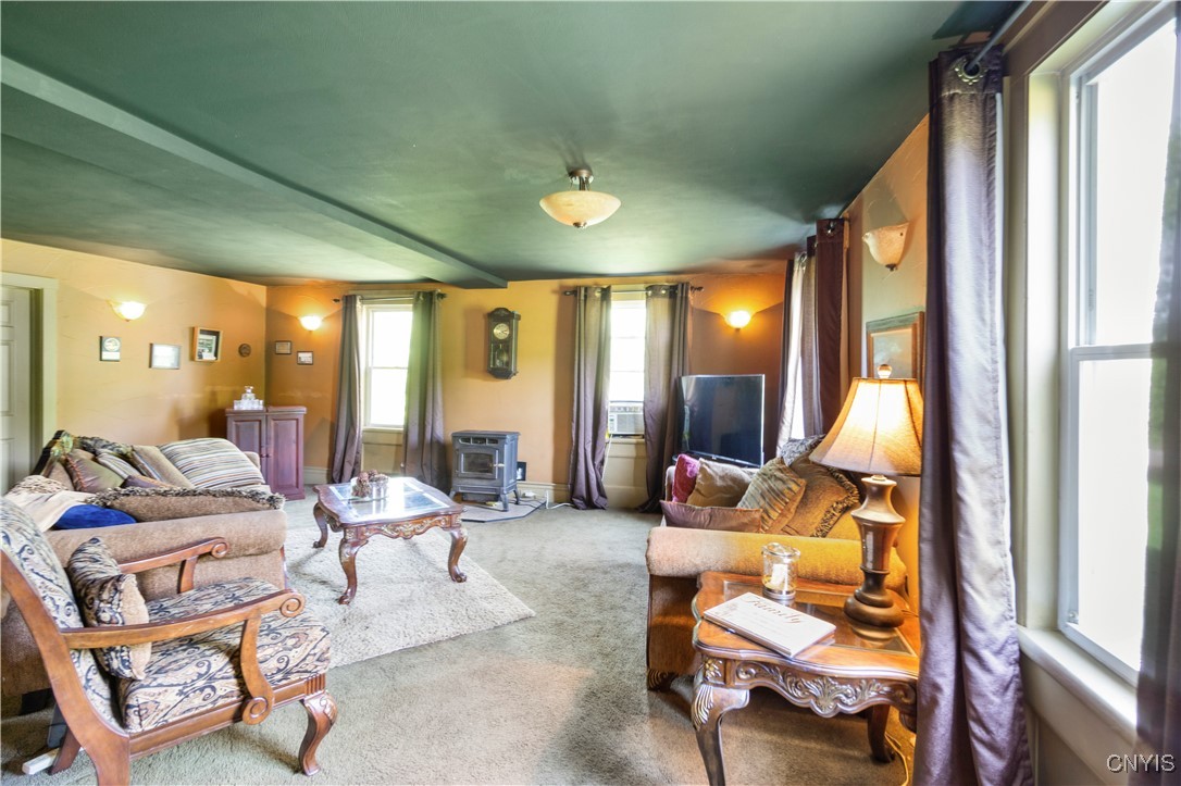 7410 Rice Road Throop, NY 13021 - Photo 19 of 45 Large living room