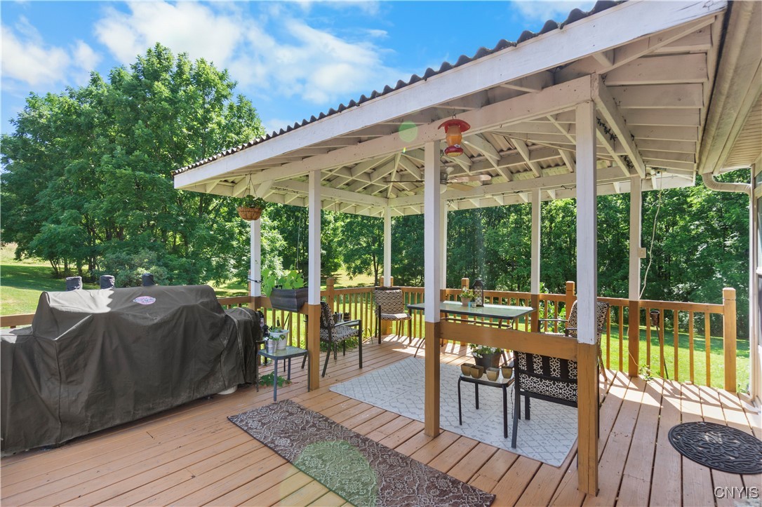 7410 Rice Road Throop, NY 13021 - Photo 3 of 45 Great sun porch