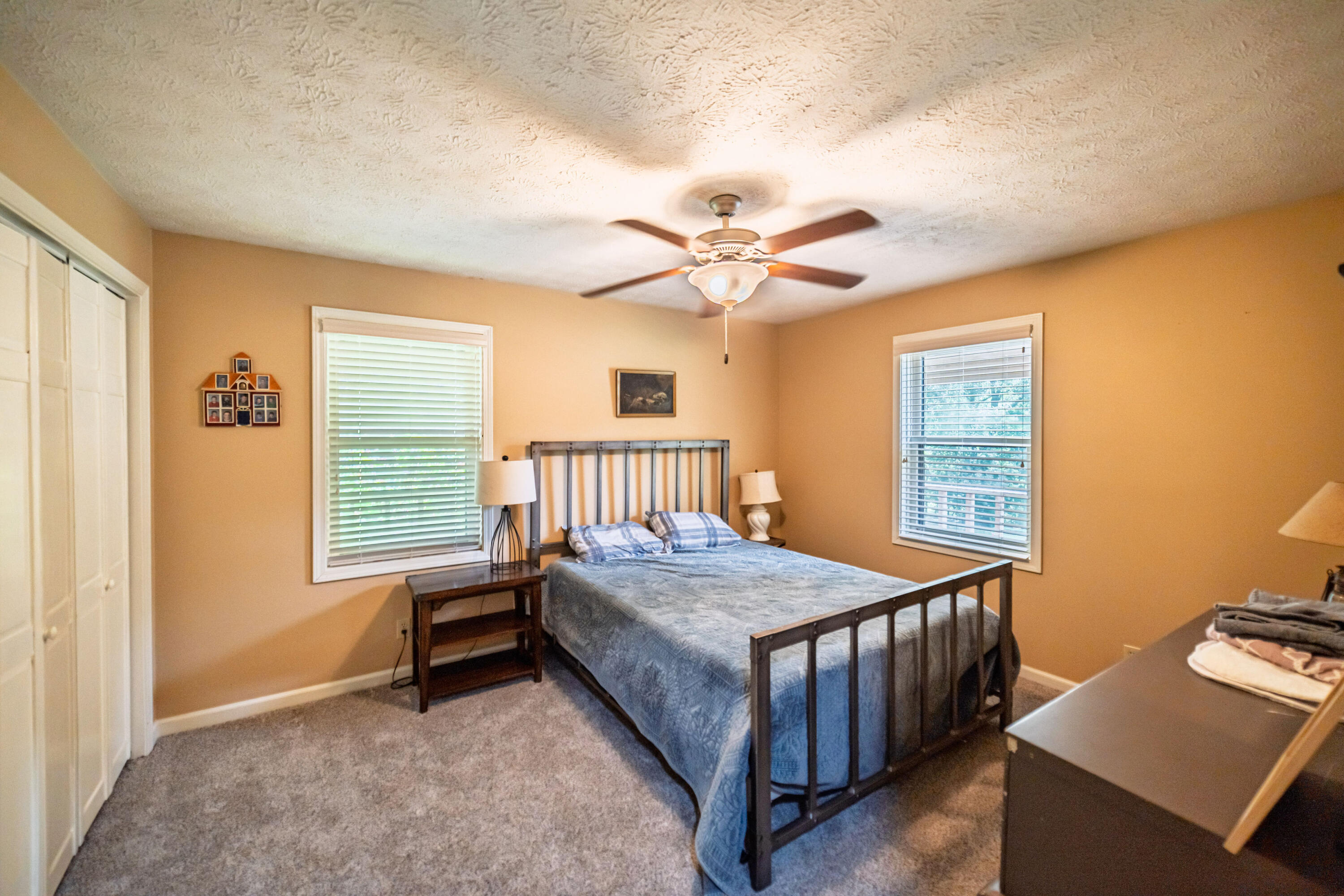 740 Lebanon Church Road Paducah, KY 42003 - Photo 26 of 44 lcr guest bed