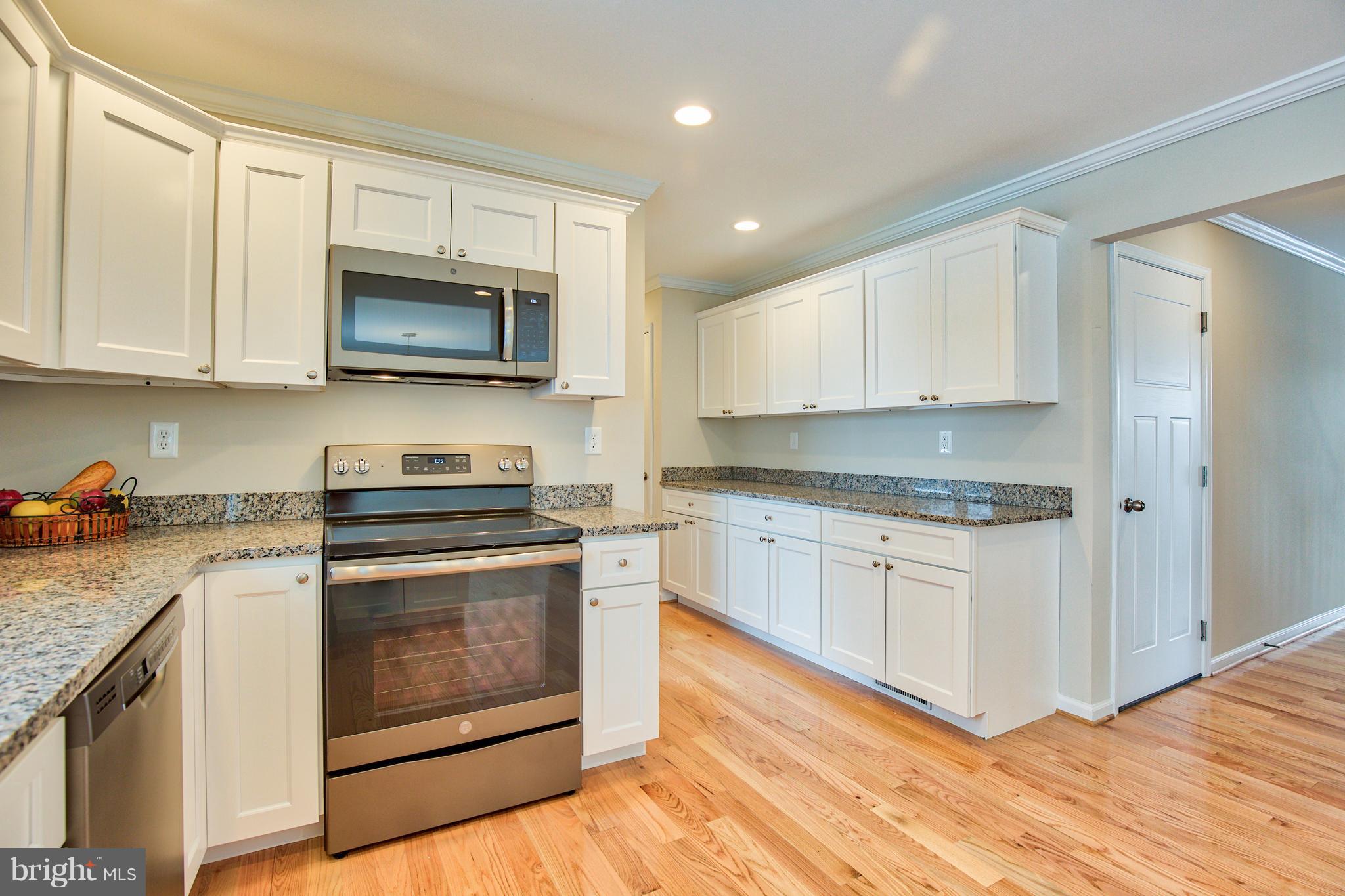 332 Apple Valley Road Winchester, VA 22602 - Photo 14 of 51 Gallery Image 14