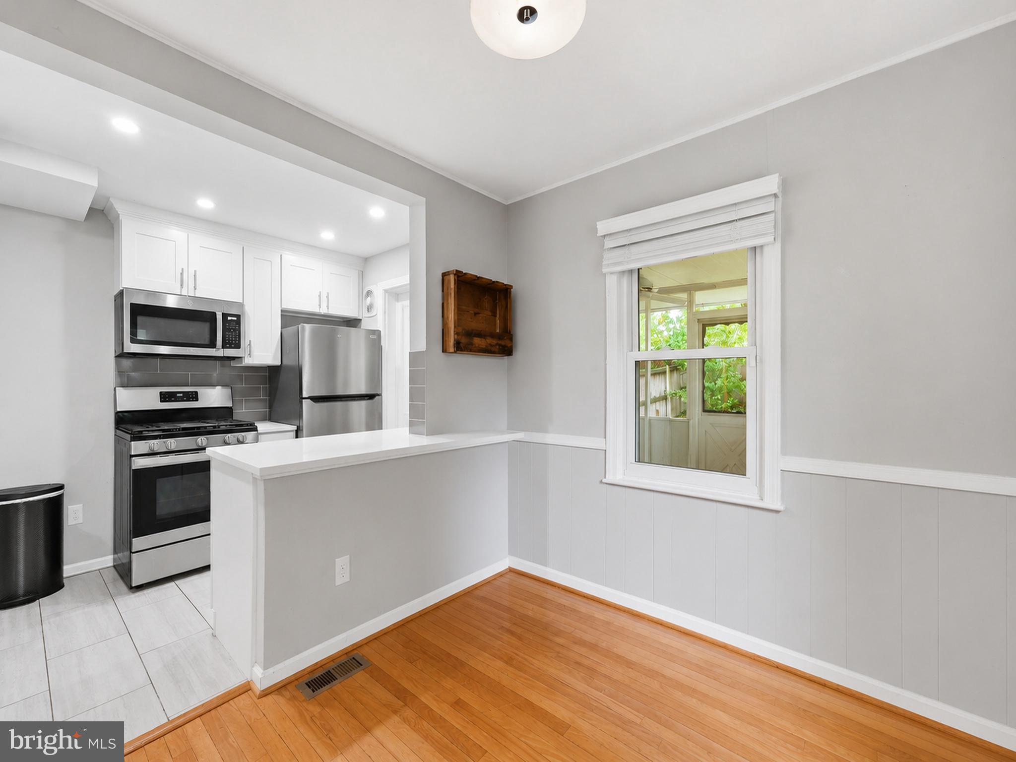 5935 Williamsburg Road Alexandria, VA 22303 - Photo 5 of 15