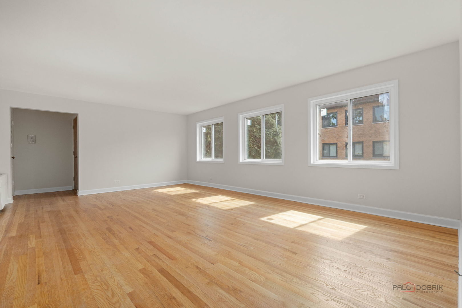 7355 North Ridge Boulevard, Unit 2A Chicago, IL 60645 - Photo 2 of 16 Gallery Image 2