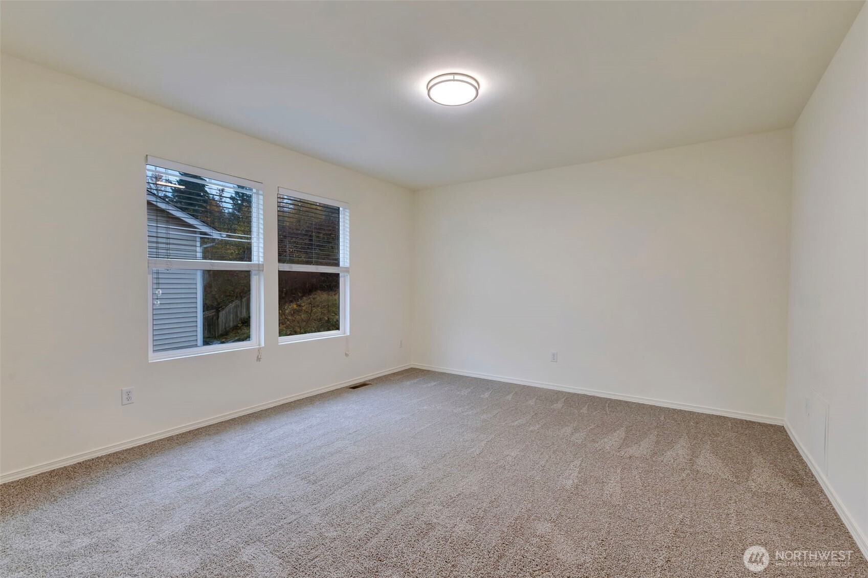 313 Glennwood Court Southeast Renton, WA 98056 - Photo 29 of 40