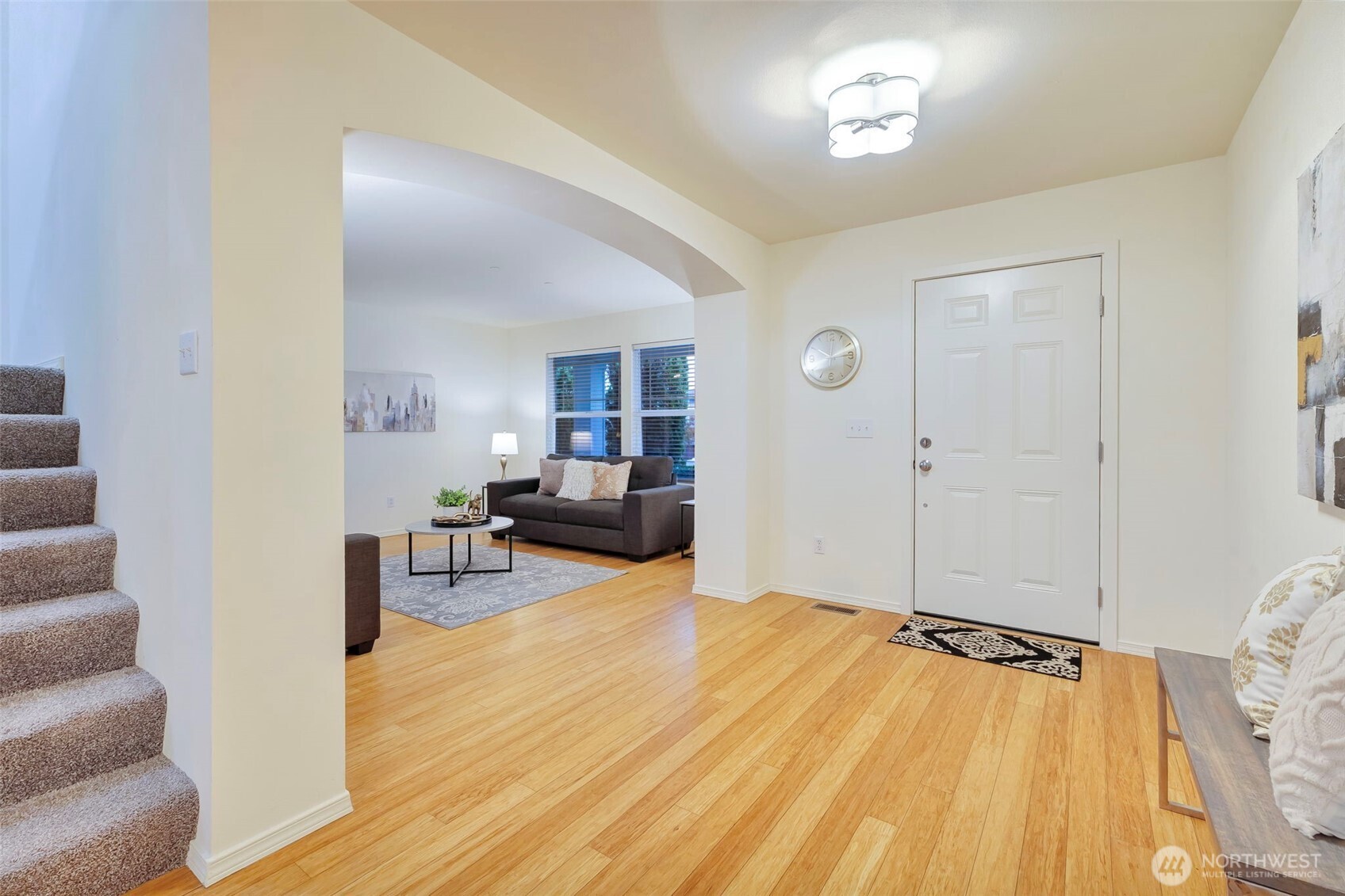 313 Glennwood Court Southeast Renton, WA 98056 - Photo 7 of 40