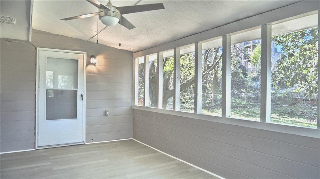 6078 Hillvale Road Lithonia, GA 30058 - Photo 5 of 7