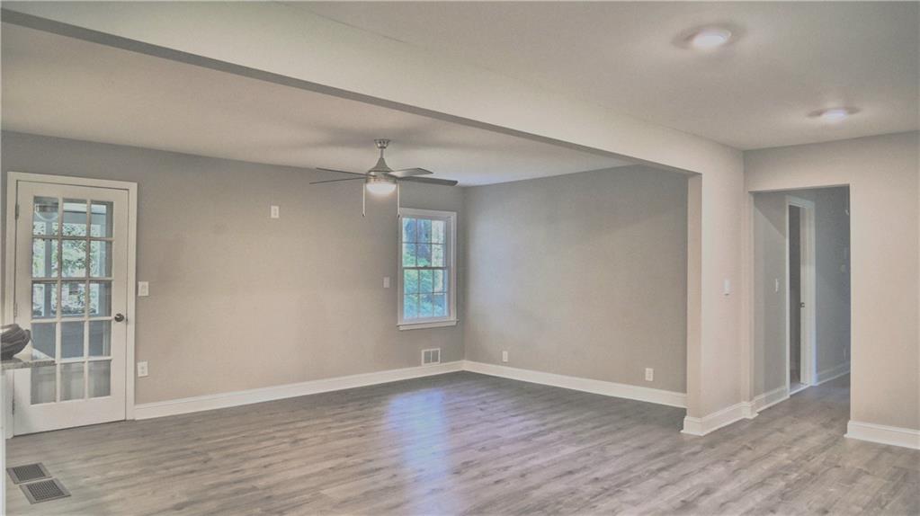 6078 Hillvale Road Lithonia, GA 30058 - Photo 6 of 7