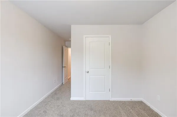$305,900 | 6370 Pine Ridge Point, Lula, GA 30554