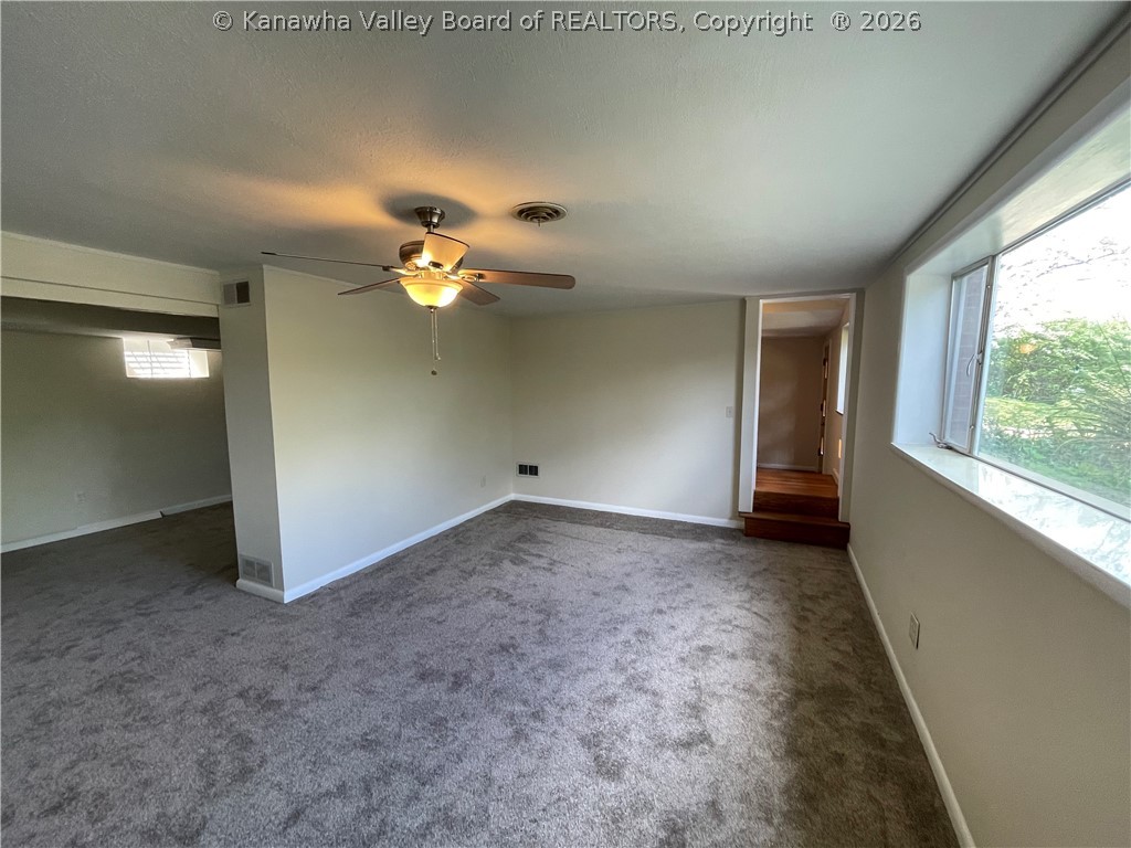 825 Carroll Road Charleston, WV 25314 - Photo 6 of 38 Gallery Image 6