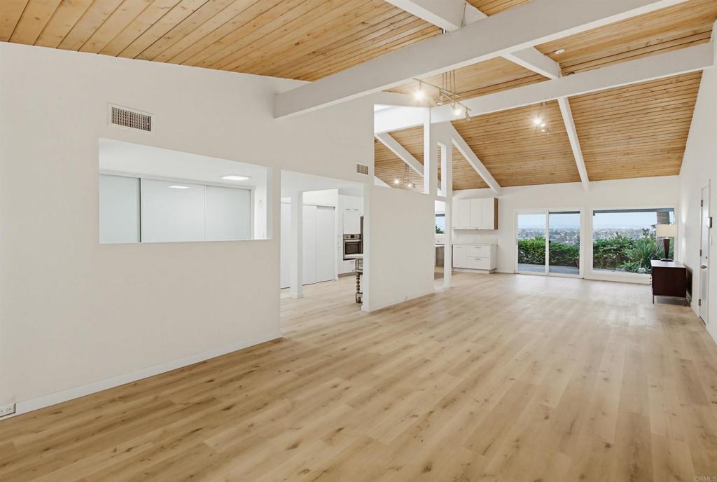 5605 Soledad Mountain Road La Jolla, CA 92037 - Photo 10 of 46