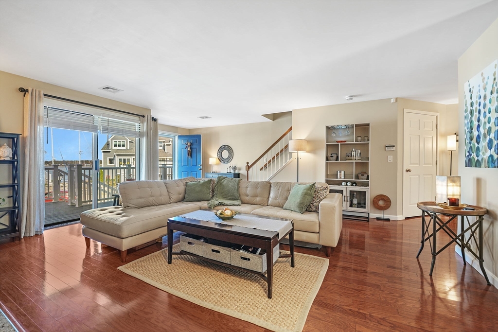 700 Shore Drive, Unit 204 Fall River, MA 02721 - Photo 5 of 34 Gallery Image 5