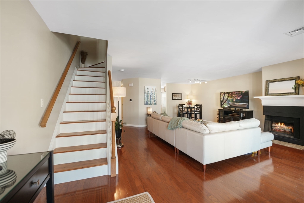700 Shore Drive, Unit 204 Fall River, MA 02721 - Photo 7 of 34 Gallery Image 7