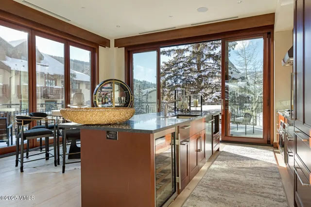 $1,249,000 | 141 East Meadow Drive, Unit 2A SOUTH, Vail, CO 81657