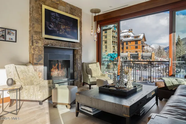 $1,249,000 | 141 East Meadow Drive, Unit 2A SOUTH, Vail, CO 81657