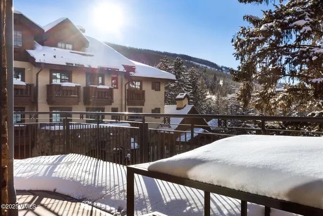 $1,249,000 | 141 East Meadow Drive, Unit 2A SOUTH, Vail, CO 81657