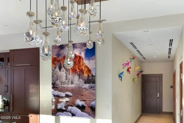 $1,249,000 | 141 East Meadow Drive, Unit 2A SOUTH, Vail, CO 81657