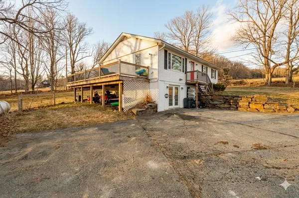 $399,000 | 1571 Dairy Hill Road, Royalton, VT 05068