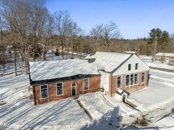 $1,150,000 | 13 Beech Hill Road, Granville, MA 01034