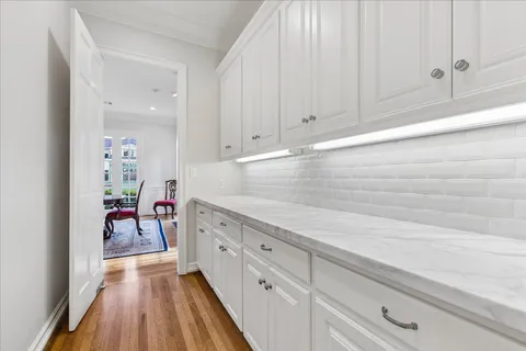 $3,195,000 | 5452 Sugar Hill Drive, Houston, TX 77056