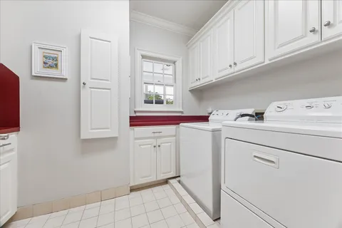 $3,195,000 | 5452 Sugar Hill Drive, Houston, TX 77056