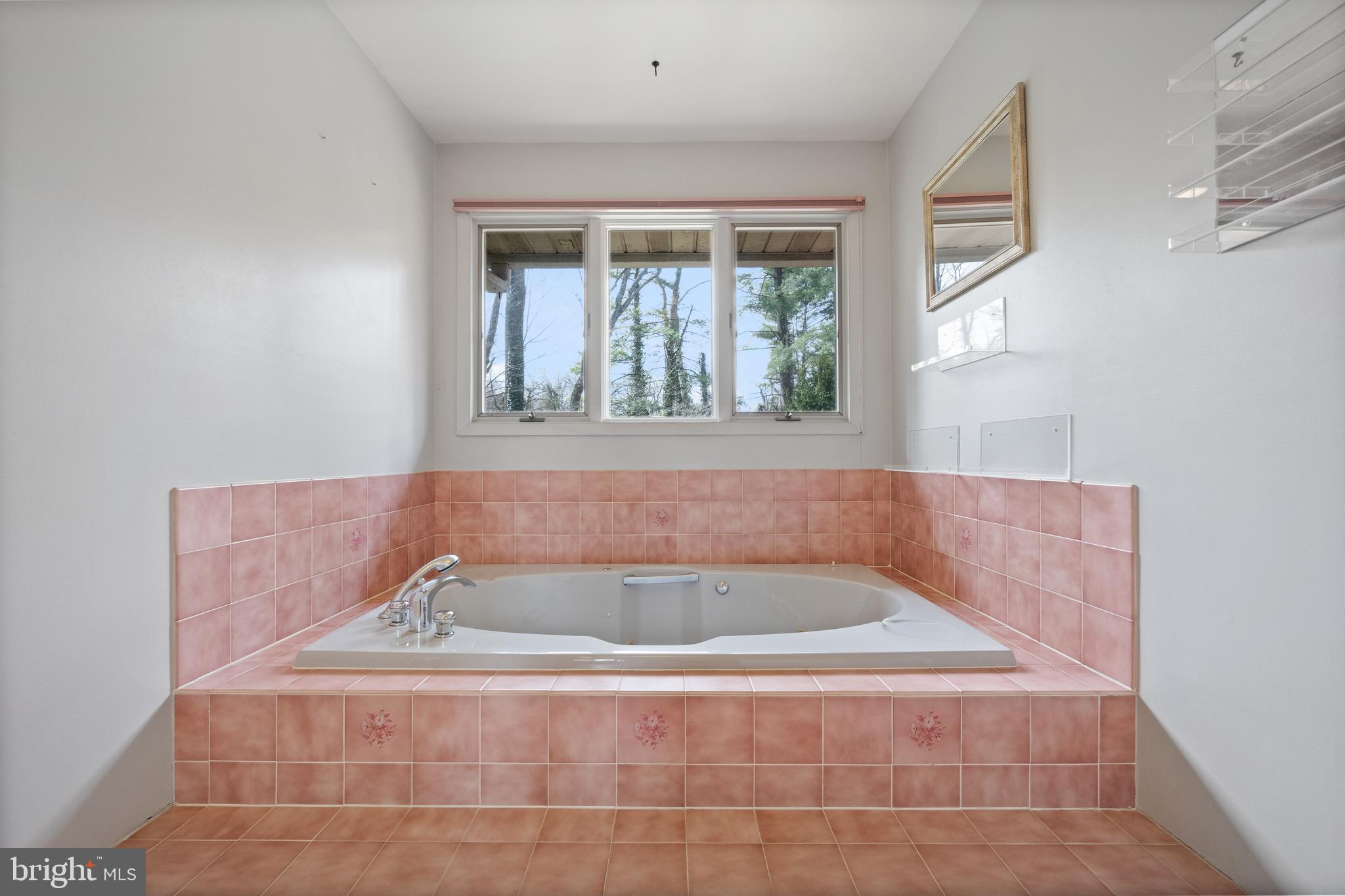 7704 Grasty Road Baltimore, MD 21208 - Photo 19 of 38 Gallery Image 19